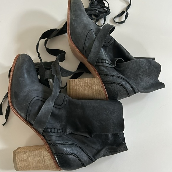 Free People Seven Wonders Wrap Tie Fringe Boho Ankle Heel Bootie size 37/7 - Picture 6 of 16